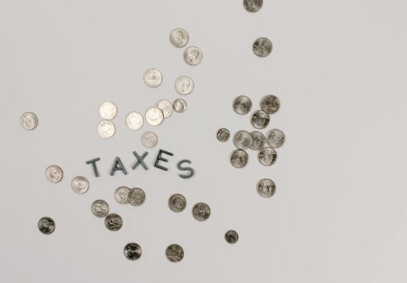 Tourist taxes 2026 for travelers including city tax, hotel tax and travel fees worldwide